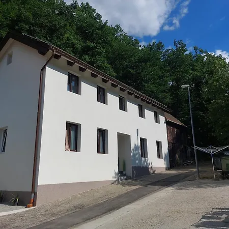 Gaestehaus Coco * Kremže